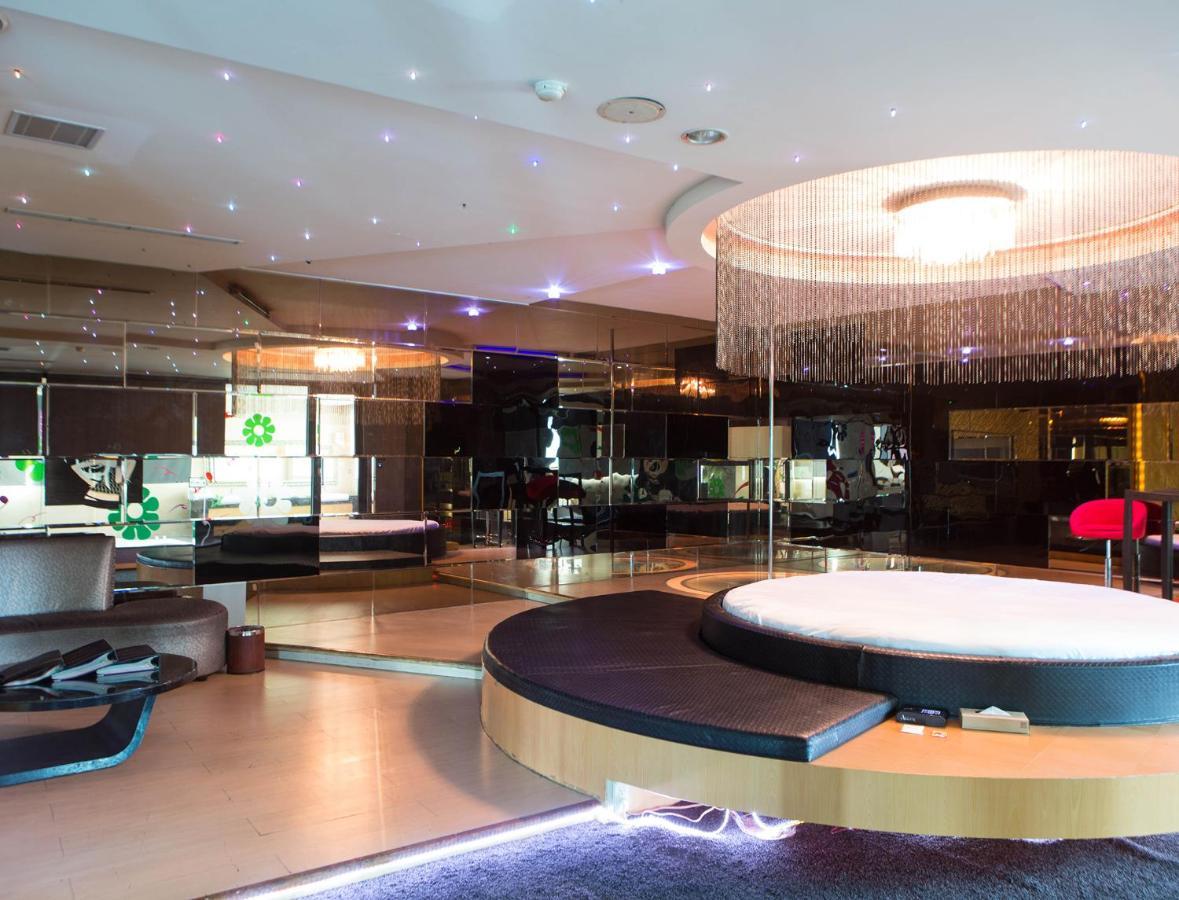 ออล-ยูอาร์ บูทิก โฮเต็ล ผิงถุง Motel Pingtung ภายนอก รูปภาพ
