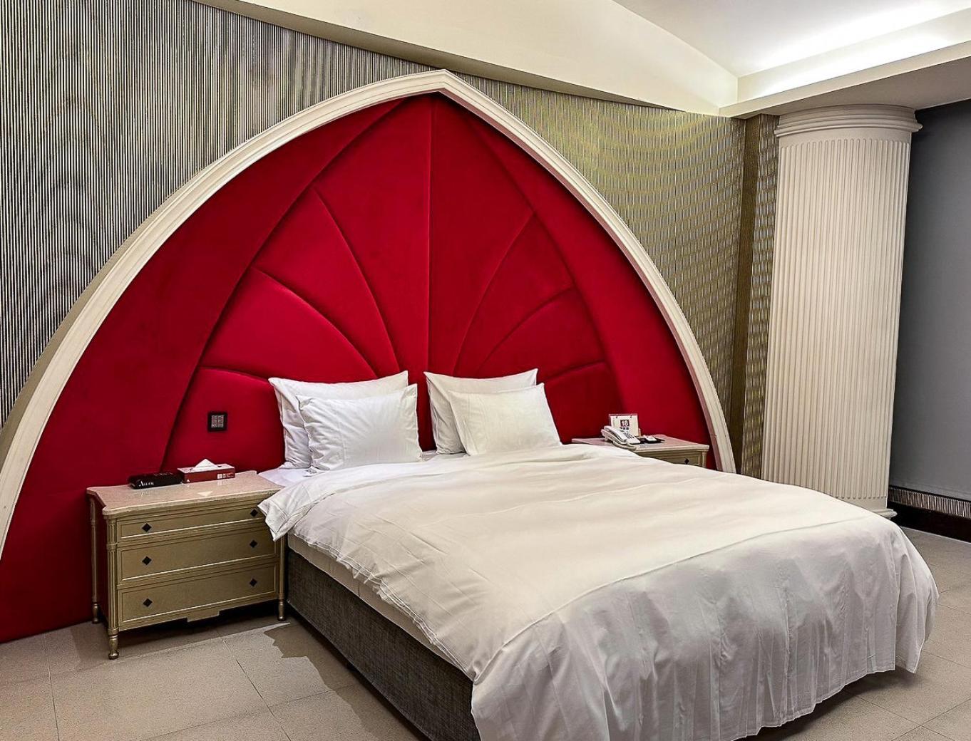ออล-ยูอาร์ บูทิก โฮเต็ล ผิงถุง Motel Pingtung ภายนอก รูปภาพ